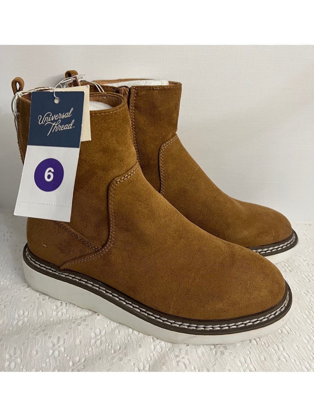 Universal Thread Boots Women's Chestnut Brown Callah Pull-On memory foam New